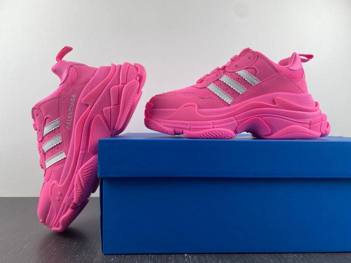 BLCG Sneaker Triple.s.524039 W2FAB9019