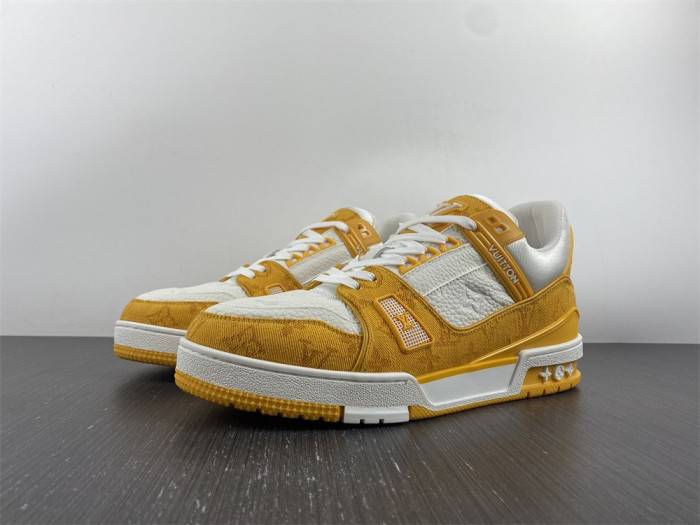 LOUI VUITTO SNEAKER