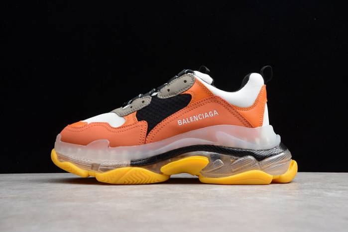 BLCG TRIPLE TRAINER ‘BLACK ORANGE’ 541624 W09E1 1766