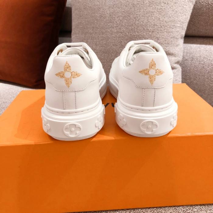 Loui Vuitto SNEAKER