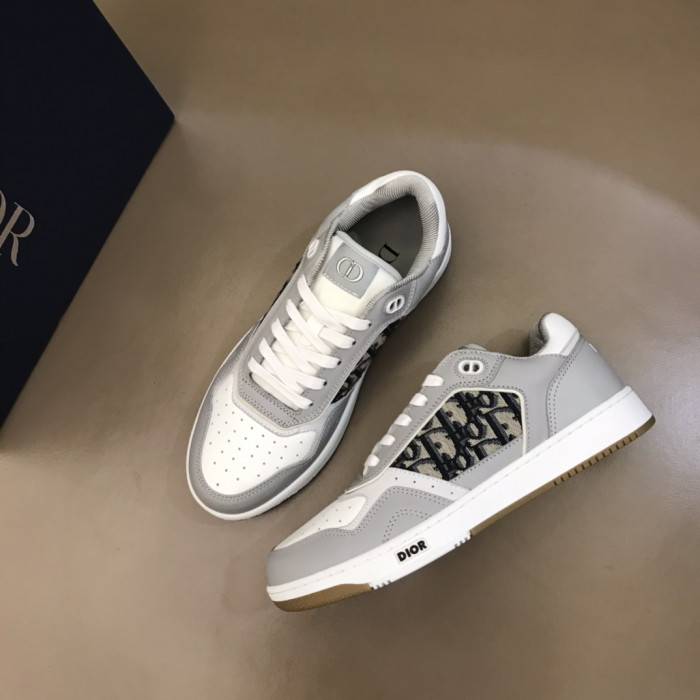 D10R B27 SNEAKER