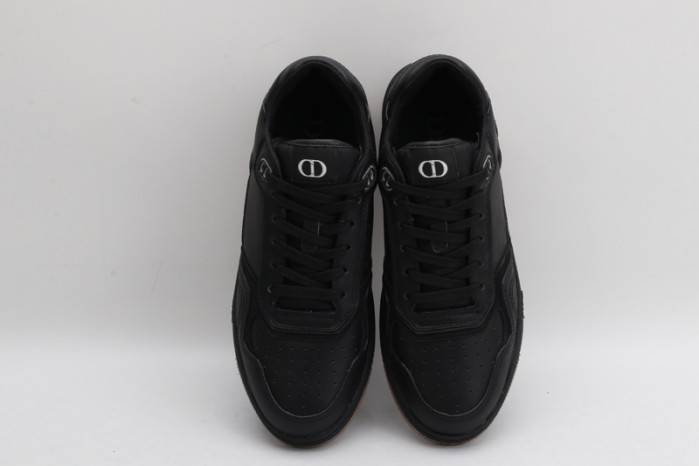 D10R B27 SNEAKER