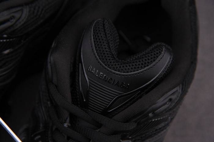 Ba*len*cia*ga x-pander