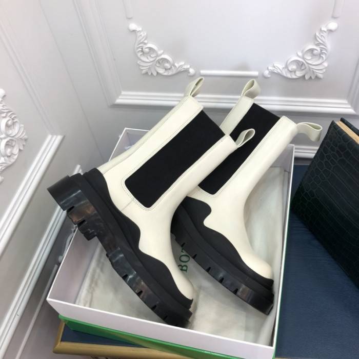 bo*te*ga Ve*ne*ta boots