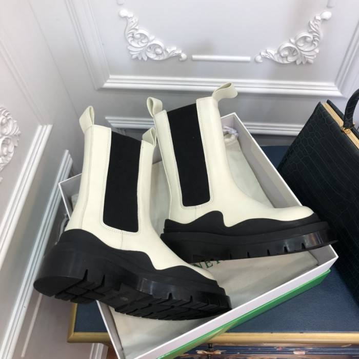 bo*te*ga Ve*ne*ta boots