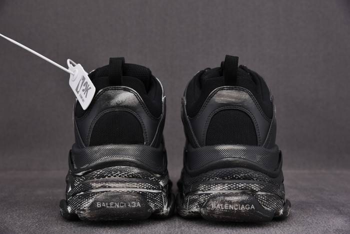 BLCG Sneaker Triple.s.