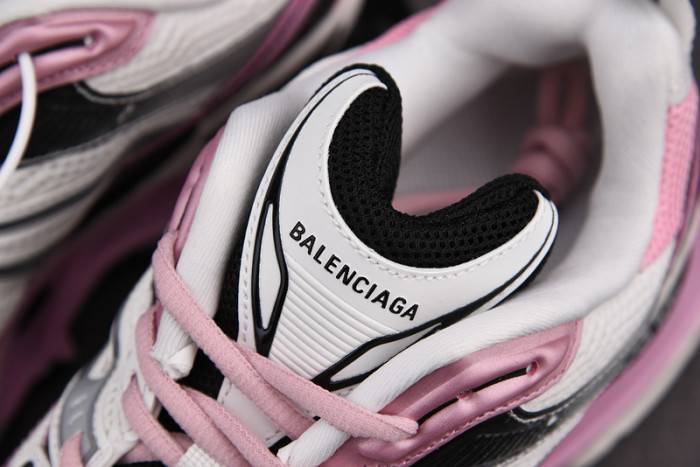 Ba*len*cia*ga x-pander