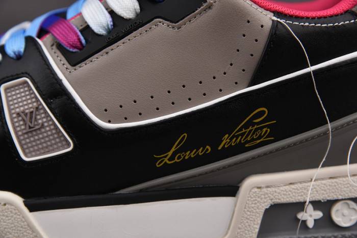 LOUI VUITTO SNEAKER