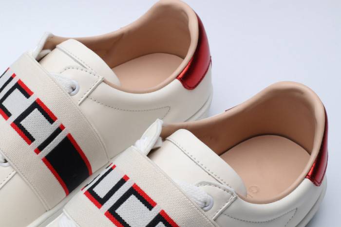 GUCC Ace Embroidered Low-Top Sneaker