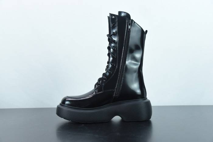 bo*te*ga Ve*ne*ta boots