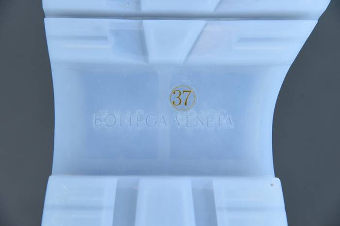 bo*te*ga Ve*ne*ta boots