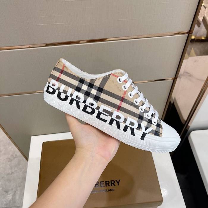 BUR SNEAKER