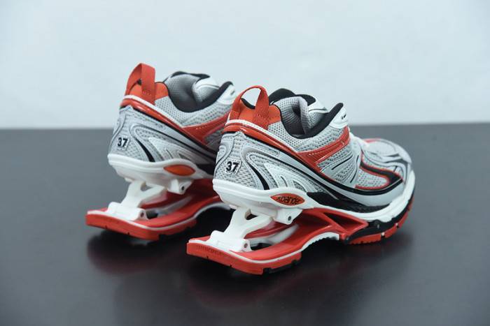 Ba*len*cia*ga x-pander