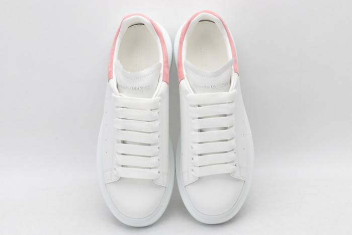 MQ Sneakers