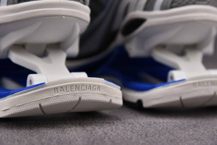 Ba*len*cia*ga x-pander