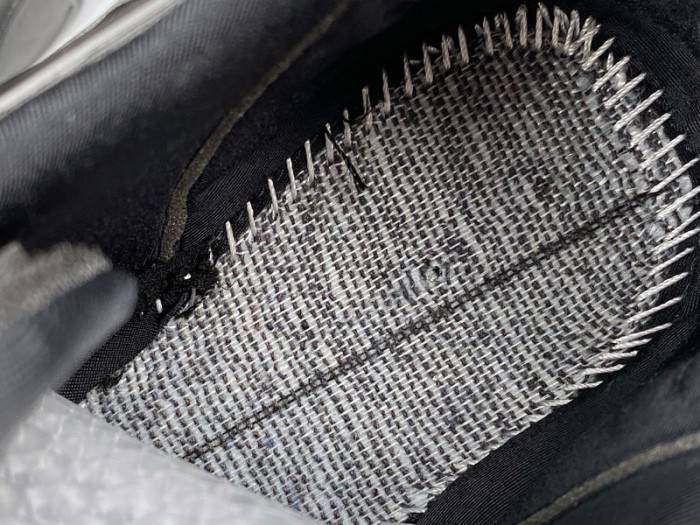 BLCG 5.0 TYREX 20SS RUNWAY