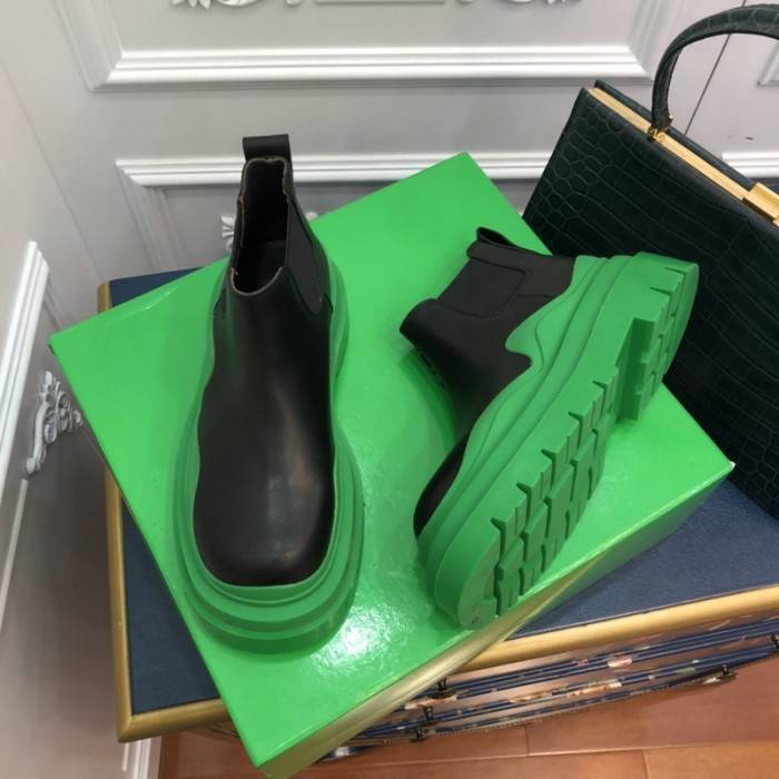 bo*te*ga Ve*ne*ta boots