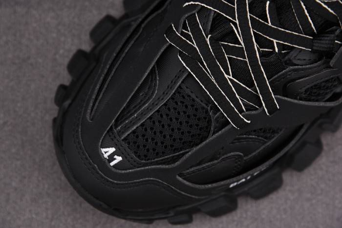 Ba*len*cia*ga sneaker tess 3.0