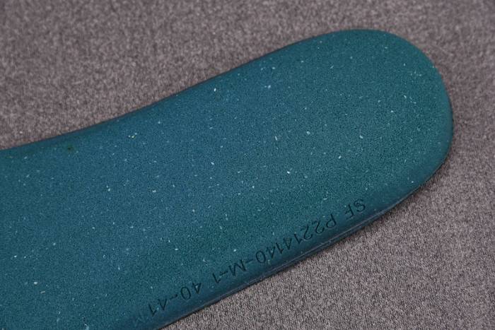 Ba*len*cia*ga -runner