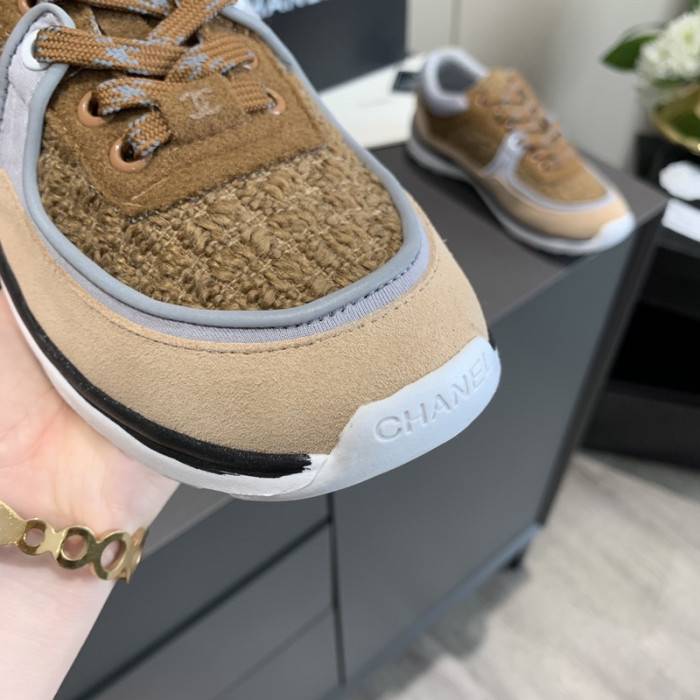 Chane Sneakers