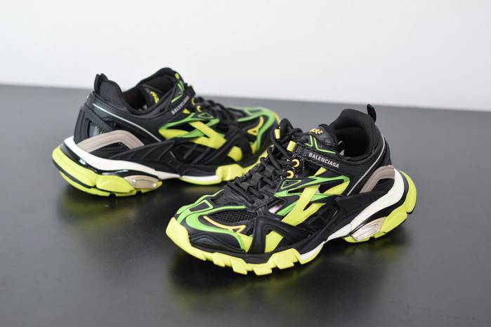 BLCG Track.2 black fluorescent and yellow 570391 W2GN3 1022