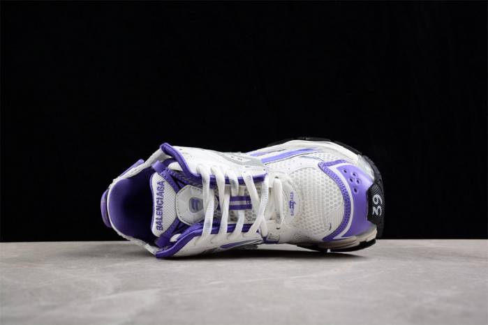 Ba*len*cia*ga -runner