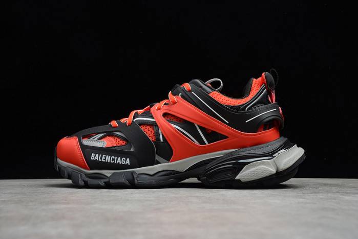 BLCG Track Trainer Red And Black 542023 W1GB8 5201