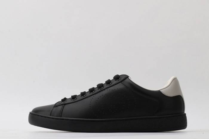 GUCC Ace Embroidered Low-Top Sneaker 431942A38G09064