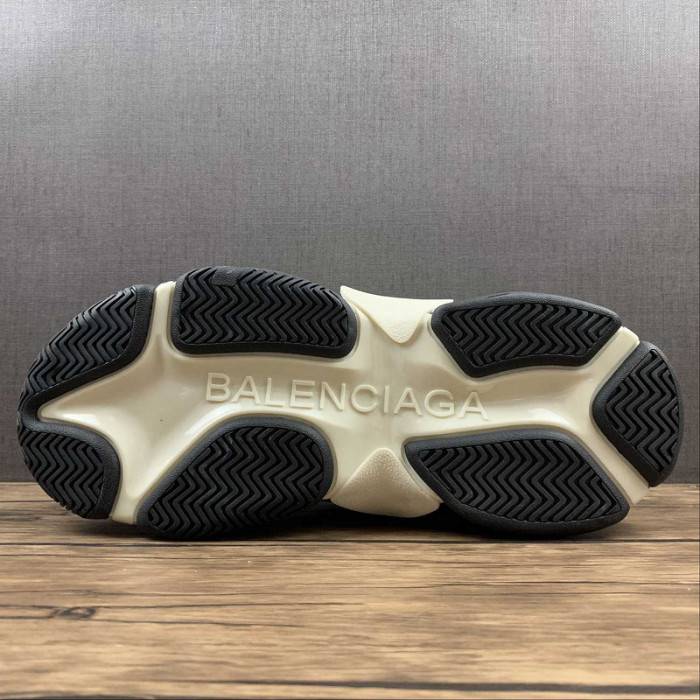 BLCG Sneaker Triple.s.