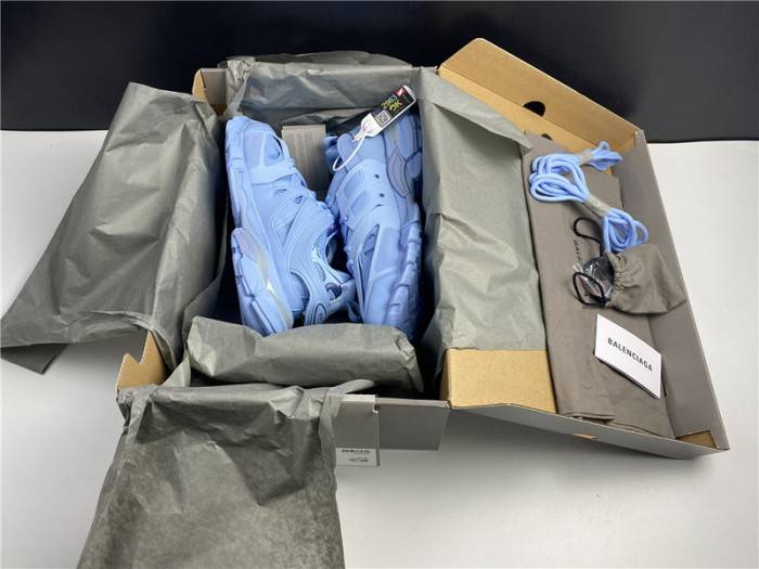 BLCG Track Trainer light blue lighted 542023-W2LA1-4800