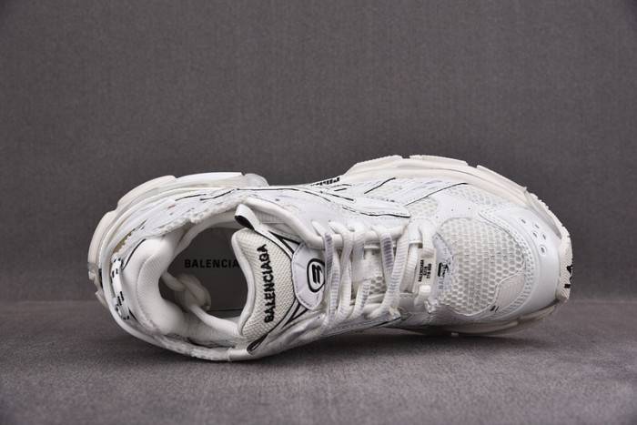 Ba*len*cia*ga -runner