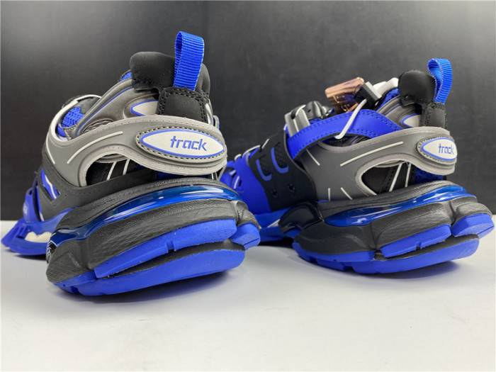 BLCG Track Trainer Blue And Black 542436-W3AC1-2047