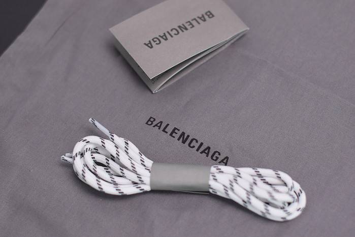 BLCG Sneaker Triple.s.Gomma Grey White Green 541624 W2FR1 8297