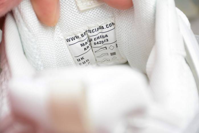 BLCG Track Trainer White 542436 W1GB1 7301