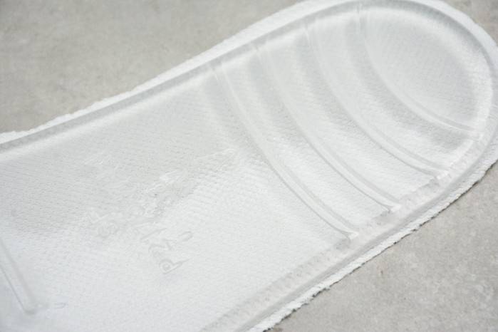 BLCG Track.2 White Light Blue 568615-W2GN3-9045