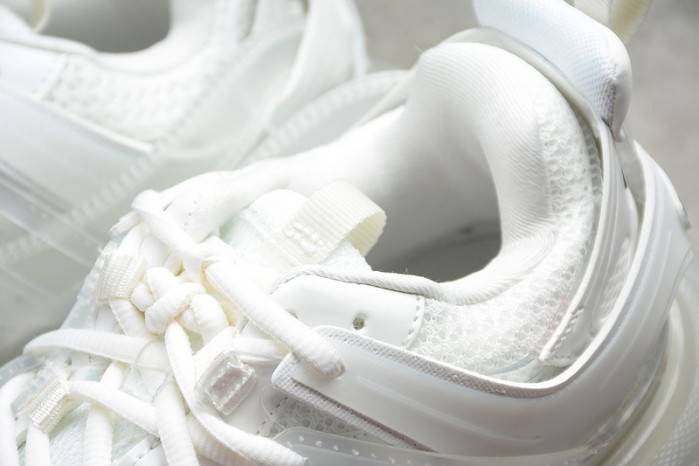 BLCG Track Trainer White 542436 W1GB1 7301