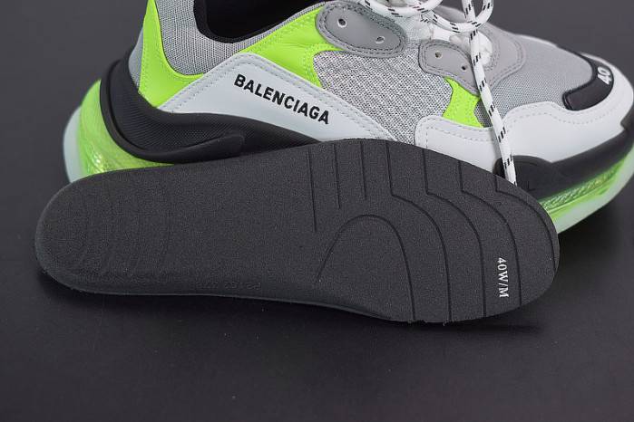 BLCG Sneaker Triple.s.Gomma Grey White Green 541624 W2FR1 8297