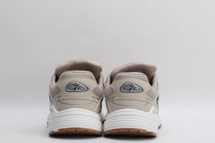 D10R B30 SNEAKER