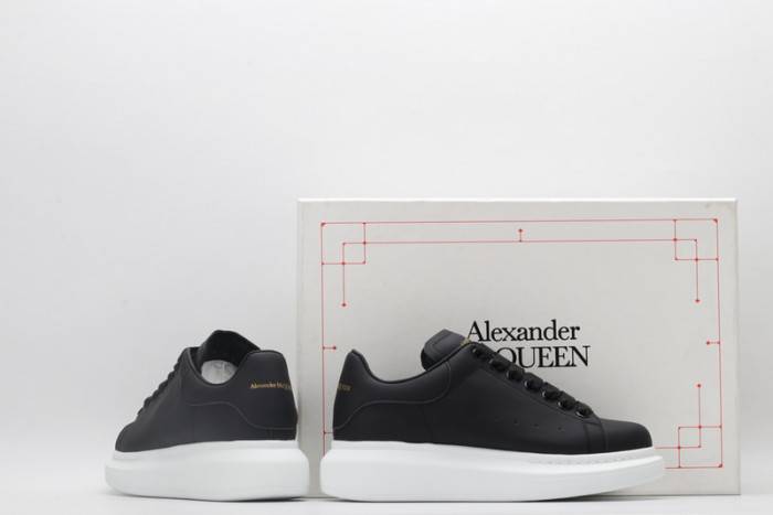 MQ Sneakers