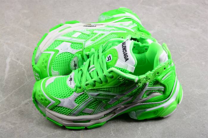 Ba*len*cia*ga -runner