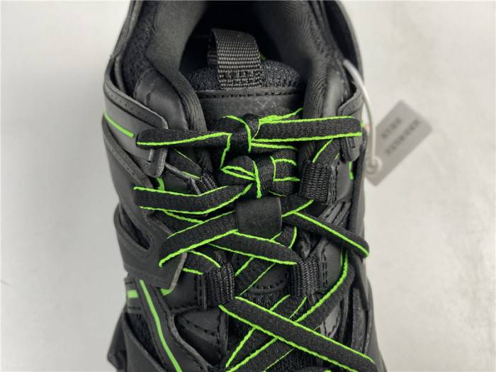 BLCG Track Trainer black green 542436-W2LA1-2042