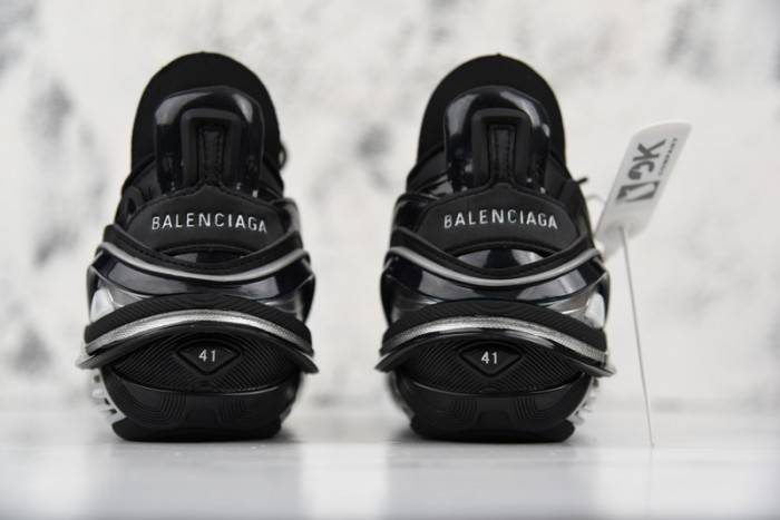 BLCG 5.0 TYREX 20SS RUNWAY 617535-W2CB1-1081