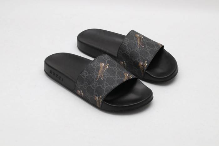 GUCC SLIPPERS