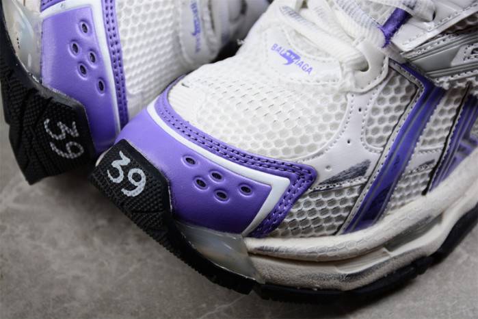 Ba*len*cia*ga -runner