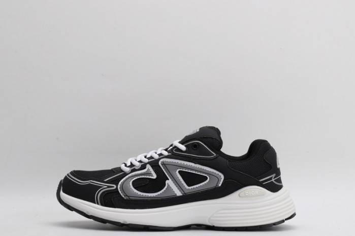 D10R B30 SNEAKER