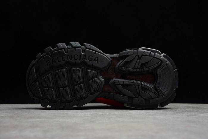 BLCG Track Trainer Red And Black 542023 W1GB8 5201