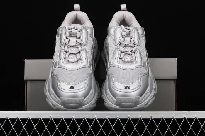 BLCG Sneaker Triple.s.