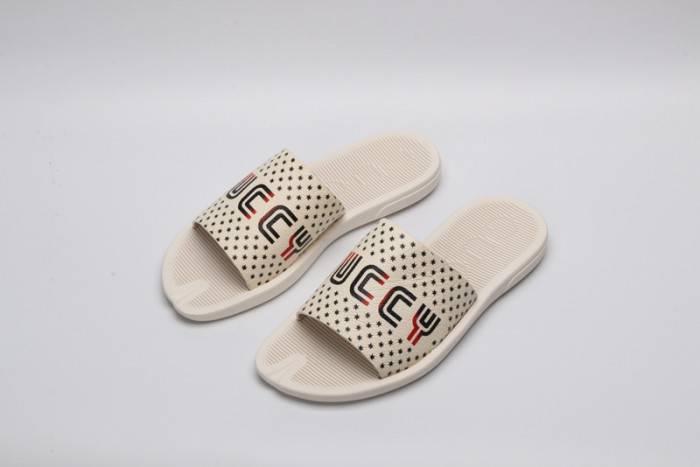 GUCC SLIPPERS