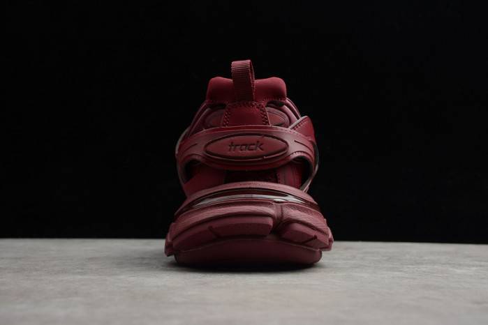 BLCG Track Trainer Dark Red 542023-W2LA-5504