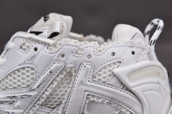 Ba*len*cia*ga -runner